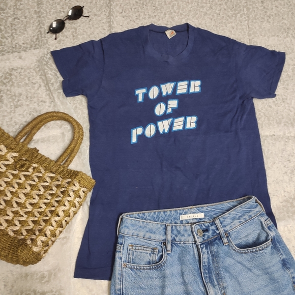 RARE!!!! Vintage Tower of Power 80's Hanes Tee - Picture 2 of 8